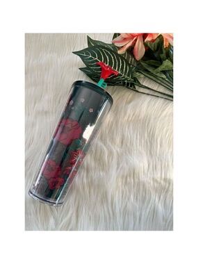 Starbucks Poinsettia Cold Cup with Silicone Top